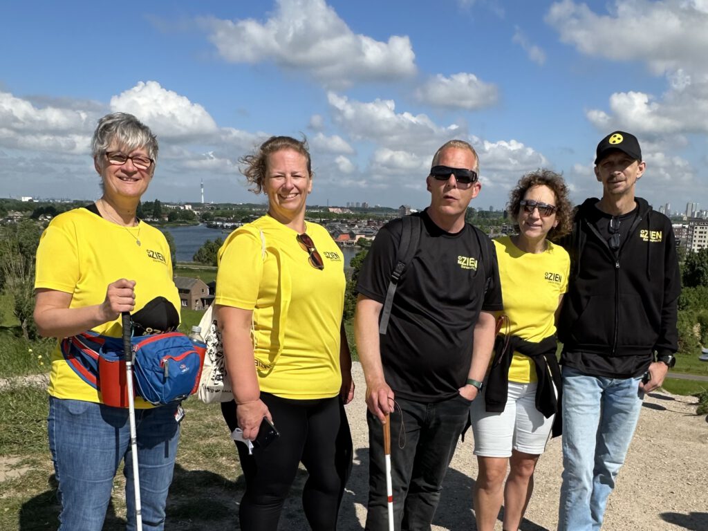 Groepsfoto vlnr: Monique, Karin, Ewald, Esther, Pascal